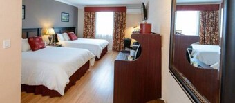 Standard 2 Queen Bedroom