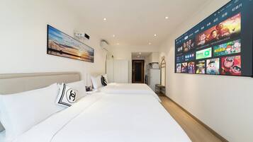 Free WiFi, bed sheets