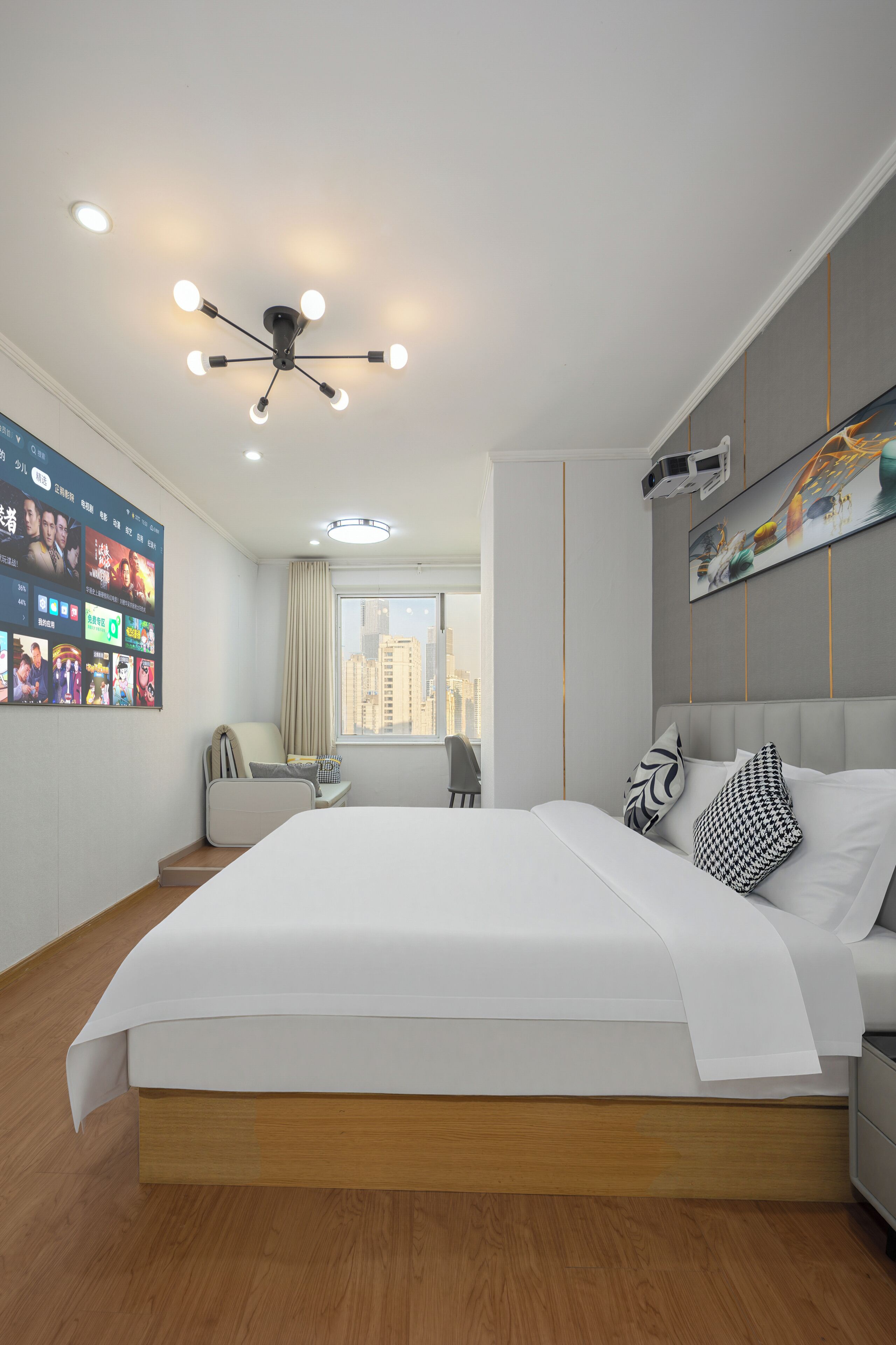 Free WiFi, bed sheets