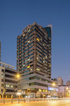 Exterior - Shanghai Tongrenge Guesthouse  (Shanghai)
