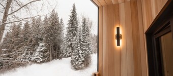 Tinwood Cabins – The Climb, 3 mins to Rossland