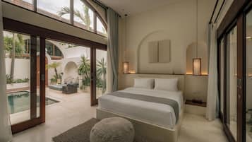 Vila Premium, 2 kamar tidur, pemandangan kebun | Brankas, tirai kedap cahaya, dan seprai linen