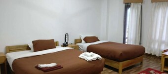 Lekhar Resort