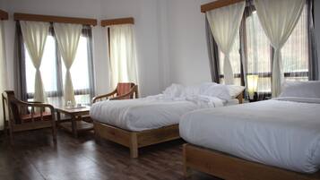 Standard Double Room | In-room safe, desk, laptop workspace, iron/ironing board