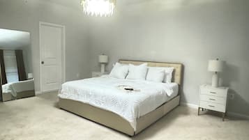 4 chambres, fer et planche à repasser, accès au Wi-Fi (inclus)