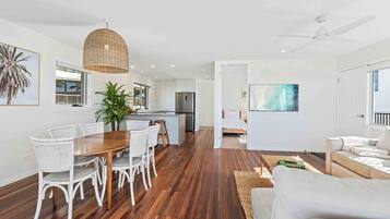 Apartment, Beach View | Interior