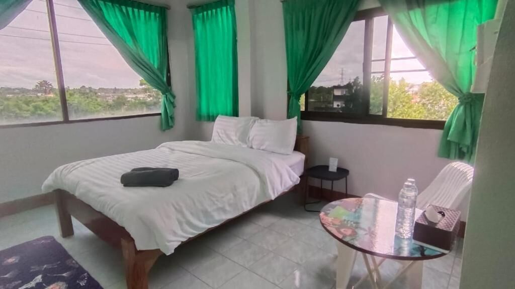 Standard-Doppelzimmer, Stadtblick