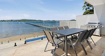 Saltwater by Coast Hosting