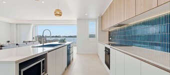 Calmwater by Coast Hosting