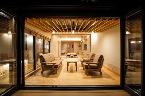 Luxury-Suite, Nichtraucher, Bergblick (Japanese-Style, Hotspring, Sunroom) | Innenbereich