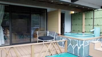 Superior Suite, Private Bathroom, Mountain View | Terrace/patio