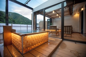 [YAMATSUKI / KANGETSU] - Japanese-Style Room with Hot spring Open Air Bath and Sunroom, Non smoking | Terrace/patio