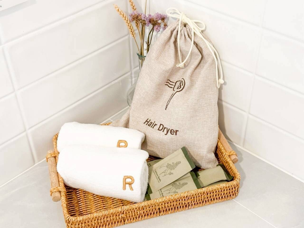 Rabbit 6 (without Bathtub) | 浴室服务设施 | 淋浴设施、吹风机、毛巾