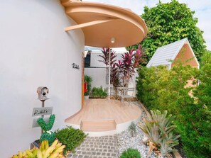 Rabbit 5 (with Bathtub) | Terrace/patio - Rabbit Villa Bangsaray (Sattahip)