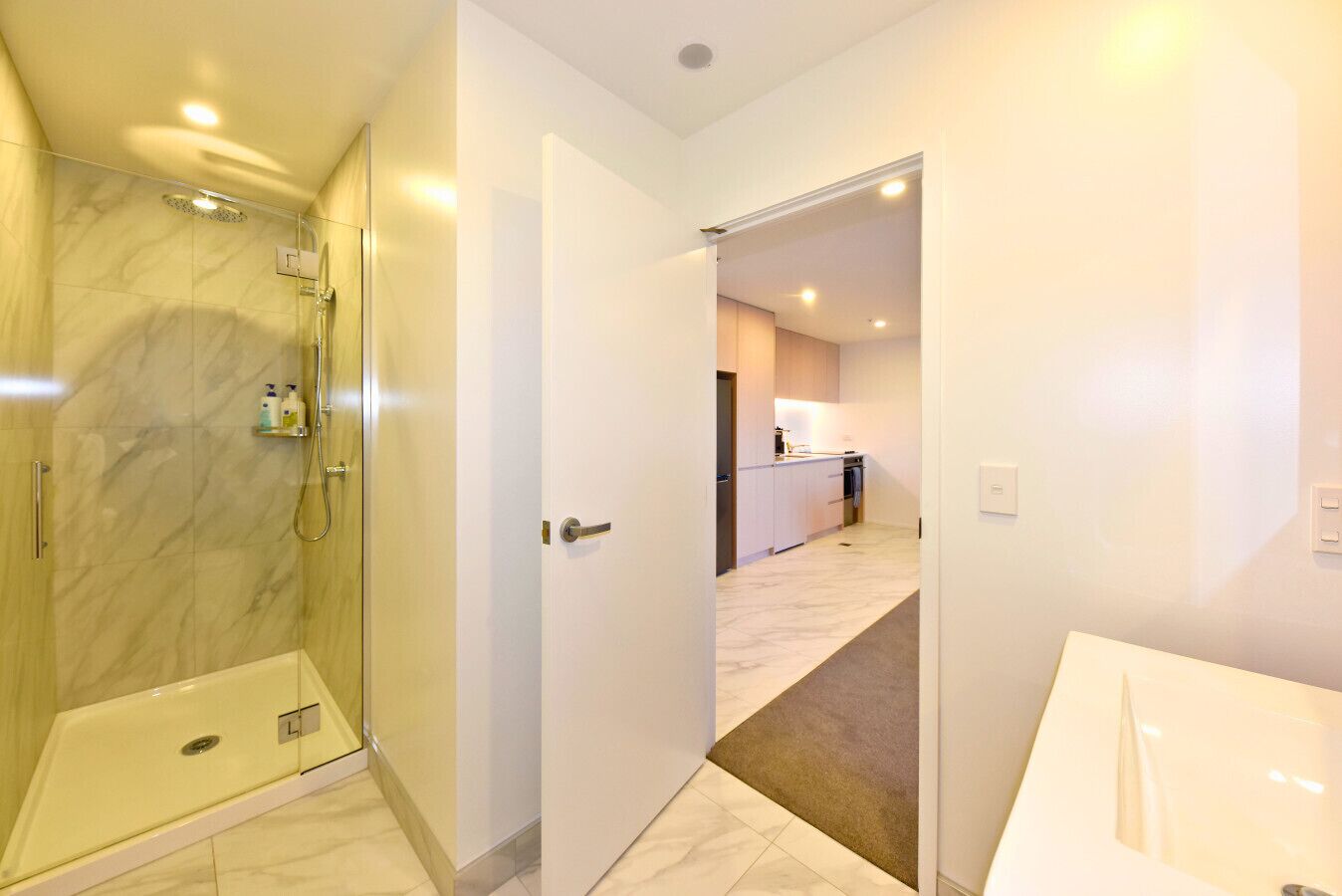 Hair dryer, towels