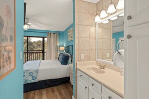 2 bedrooms, iron/ironing board, travel cot, free WiFi - PCB Condo Near Pier Park + Pool + Pickleball Court | Beachwalk 10B by AvantStay (Panama City Beach)