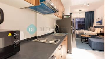 Apartment, Balcony | Private kitchen