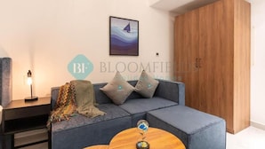 Apartment, Balcony | Ruang tamu