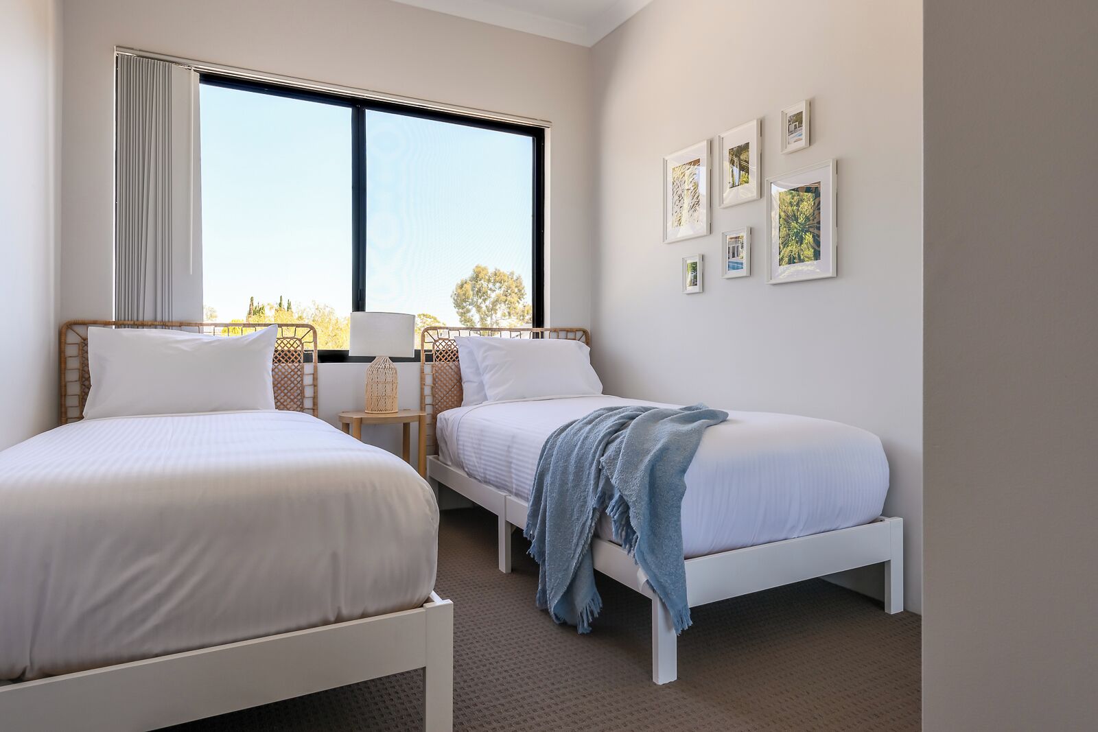 4 chambres, fer et planche à repasser, Wi-Fi, draps fournis