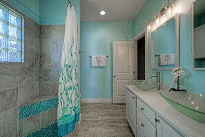 Shower, hair dryer, towels - Pool + Boardwalk Access, Pond View • Walk to Beach | Mustang Royale by AvantStay (Port Aransas)