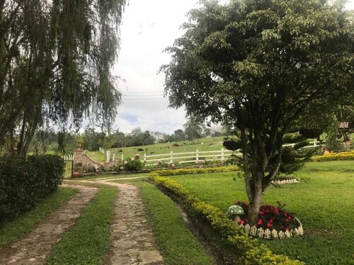 El Oasis Organic Farm