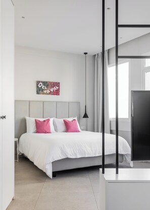 1 bedroom, desk, iron/ironing board, free WiFi - Plaka Stylish & Fully Equipped Apartment - PB2A (Athens)
