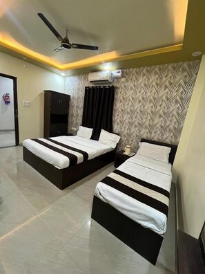 Double Room, City View - Hotel Shivmanglam  (Varanasi)