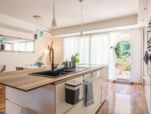 Fridge, microwave, oven, dishwasher - L'Eco di Rio by Interhome (Rio Marina)