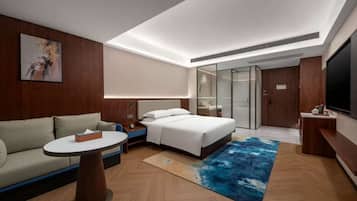 Deluxe Room, 1 King Bed, Non Smoking