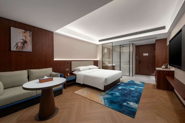 Deluxe Room, 1 King Bed, Non Smoking