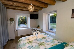 Cortinas blackout, insonorización y wifi gratis 