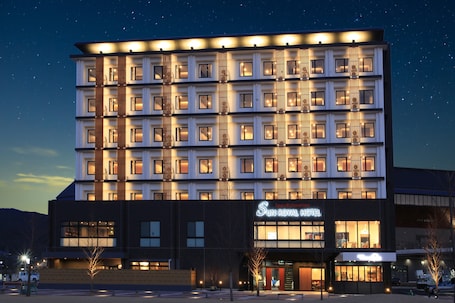 Bahagian luar. Sun Royal Hotel Kameoka Ekimae