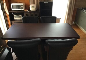 Dining - Cottage Forest Paradiso (Onna)