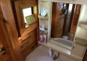 Bathroom - Cottage Forest Paradiso (Onna)