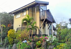 Exterior - Cottage Forest Paradiso (Onna)