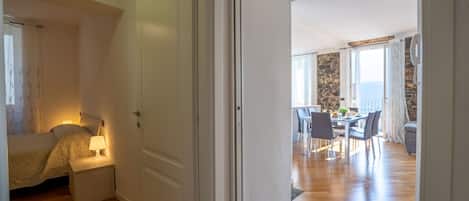 2 habitaciones, wifi gratis y ropa de cama