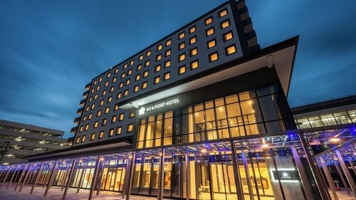 Sakura Port Hotel