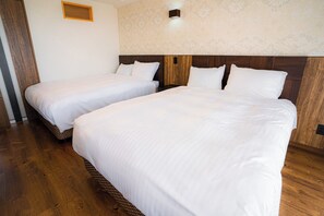 Desk - Condominium Hotel Okinawa Yumeto (Nanjo)