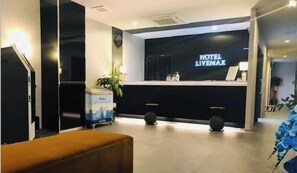 Lobby - Hotel Livemax Nagoya Sakura Dori-guchi (Nagoya)
