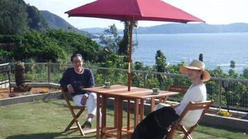 Tempat makan outdoor