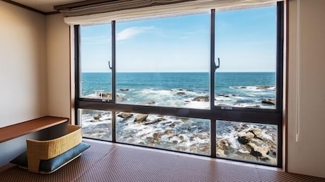 Interior. Oarai Hotel Annex Gyoraian