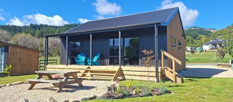 Modern Bach, Ligar Bay, Calm Sea Bliss