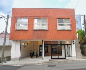 Exterior - Kametsu Surf House (Tokunoshima)