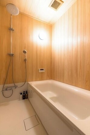 Bathroom - Nipponia Sado Aikawa Mining Town (Sado)