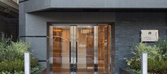 Yokohama Weekly Isezakicho 3