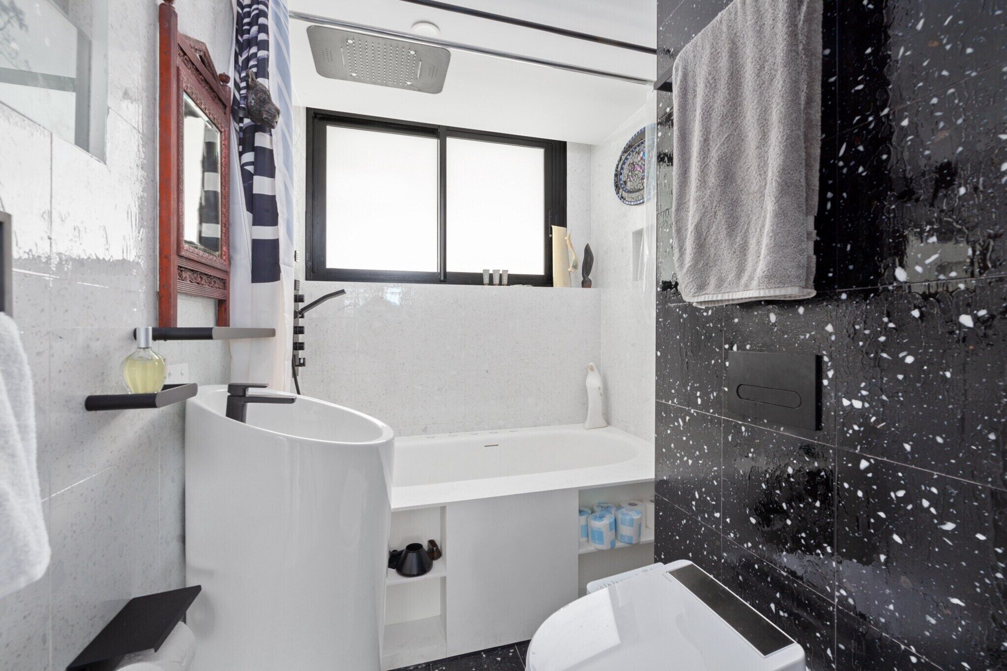 Hair dryer, towels
