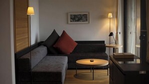 Living area - Tobe Auberge Resort (Tobe)