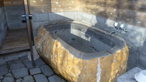 Bathroom - Dogashima Land Hopia (Nishiizu)