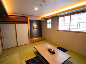 Dining - Himi Ryokan Takinoso (Himi)