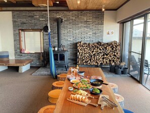 Dining - Seaside Villa Sasao (Takamatsu)